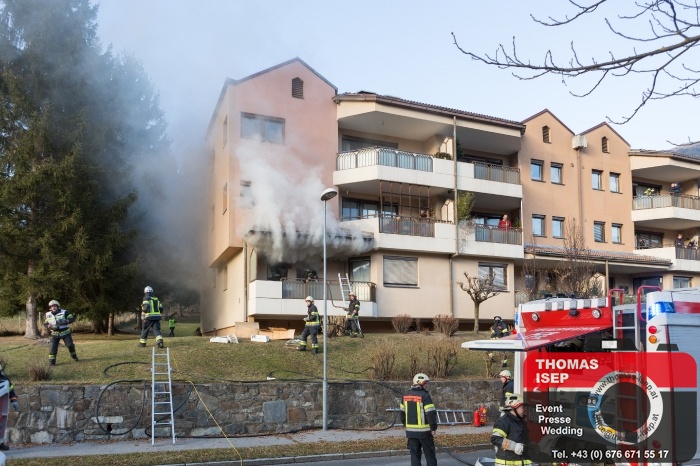 Brand in Wohngebäude Lienz (8.12.2015)_1