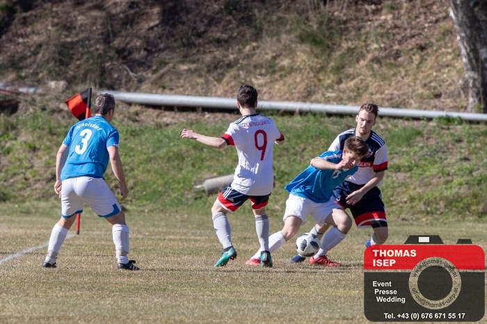 Fussball Union Raika Nikolsdorf 1 gegen SG Defereggental 1 (30.3.2019)_5