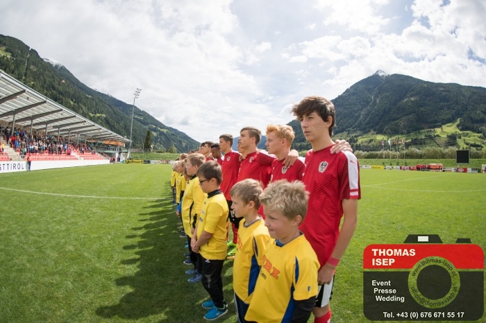 Fussball TOTO Cup  Österreich gegen Schweiz in Matrei _37