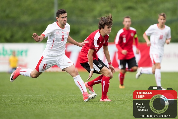 Fussball TOTO Cup  Österreich gegen Schweiz in Matrei _42