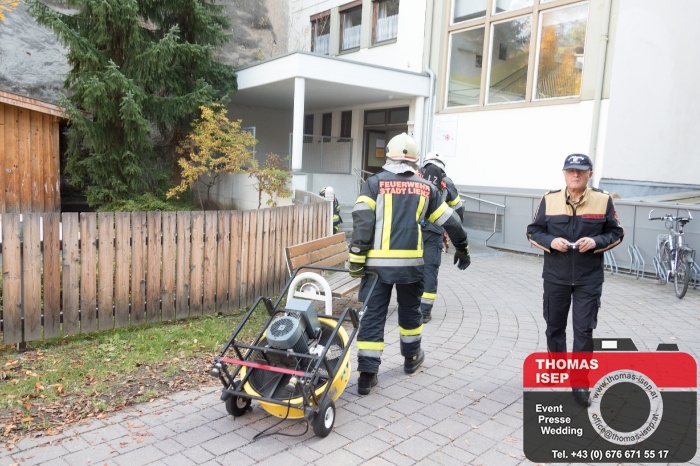 Feuerwehrübung Stadt lienz in der Schweizergasse (21.10.2017)_4