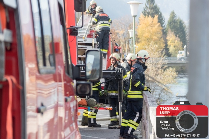 Feuerwehrübung Stadt lienz in der Schweizergasse (21.10.2017)_11