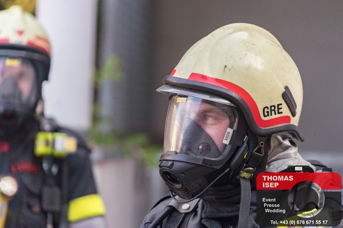 Feuerwehrübung Stadt lienz in der Schweizergasse (21.10.2017)_18