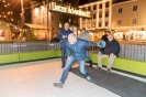 Lattl-Schießen am   Eislaufplatz am Adventmarkt Lienz mit LH Günther Platter_28